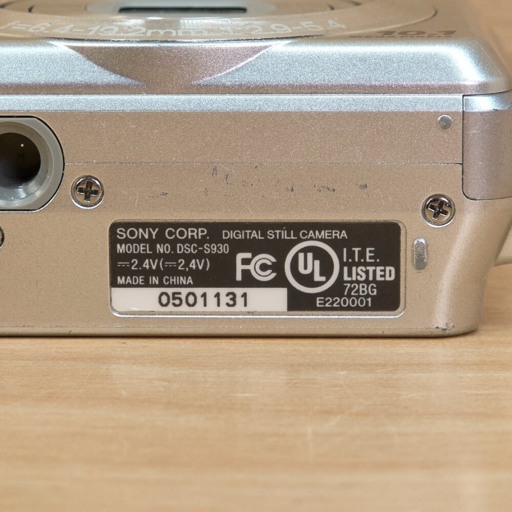 Sony Cyber Shot DSC-S930 Digital Camera 10.1MP Tested Working - Picture 8 of 9